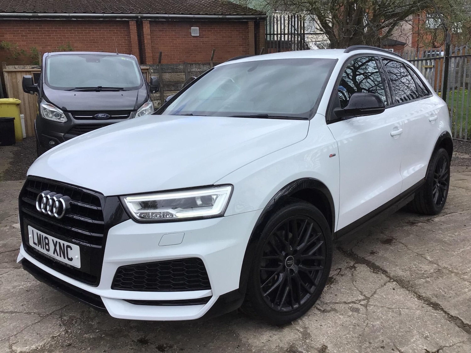 Used Audi Q3 for sale - 78214852: Photo 2