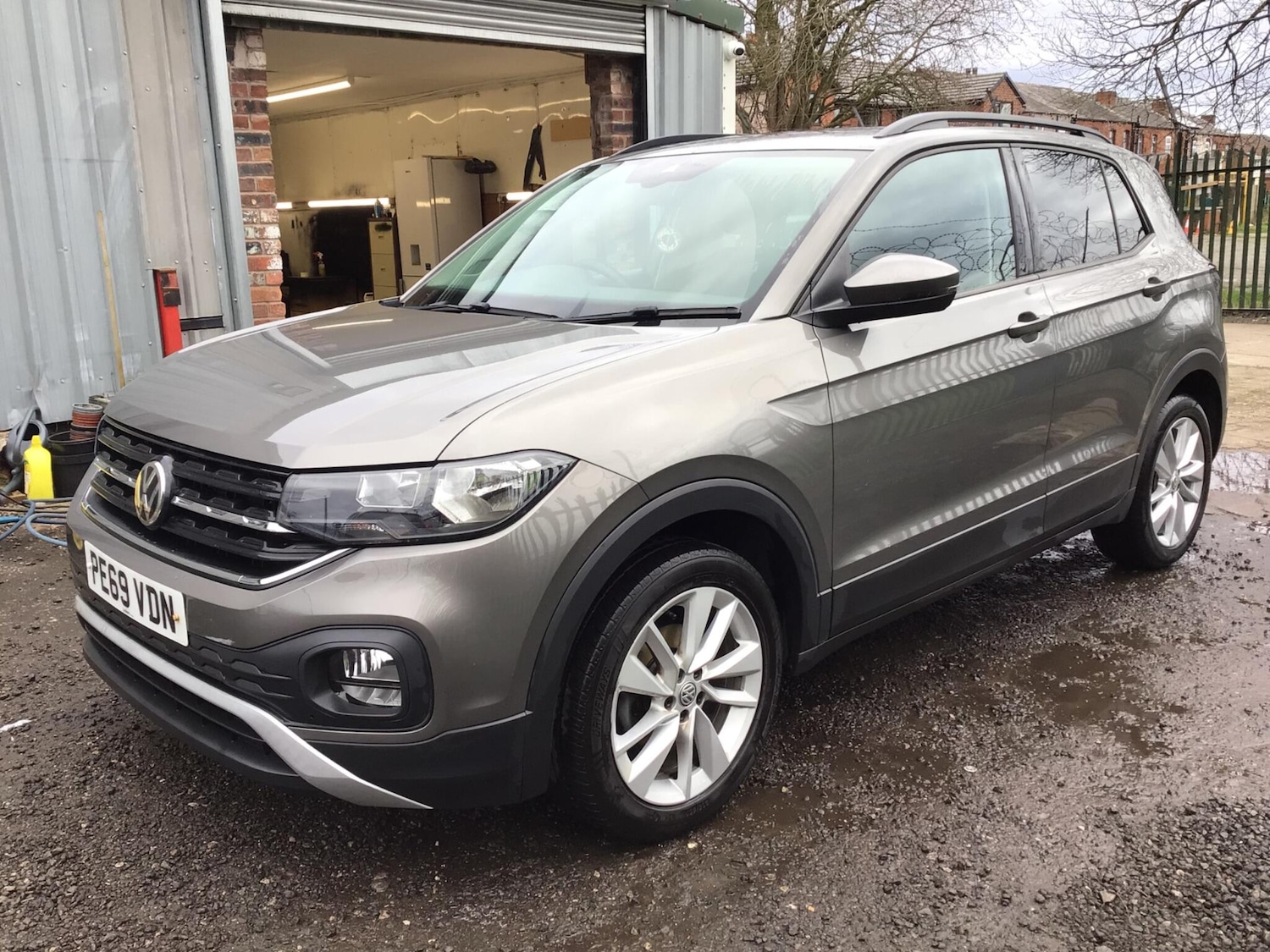Used Volkswagen T-Cross for sale - 77824523: Photo 2