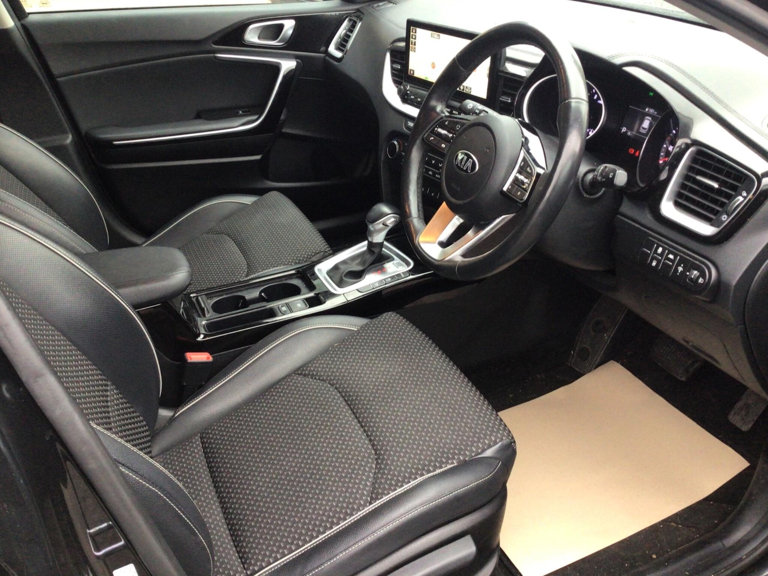 Used Kia XCeed 2020 for sale - 76512542: Photo 9