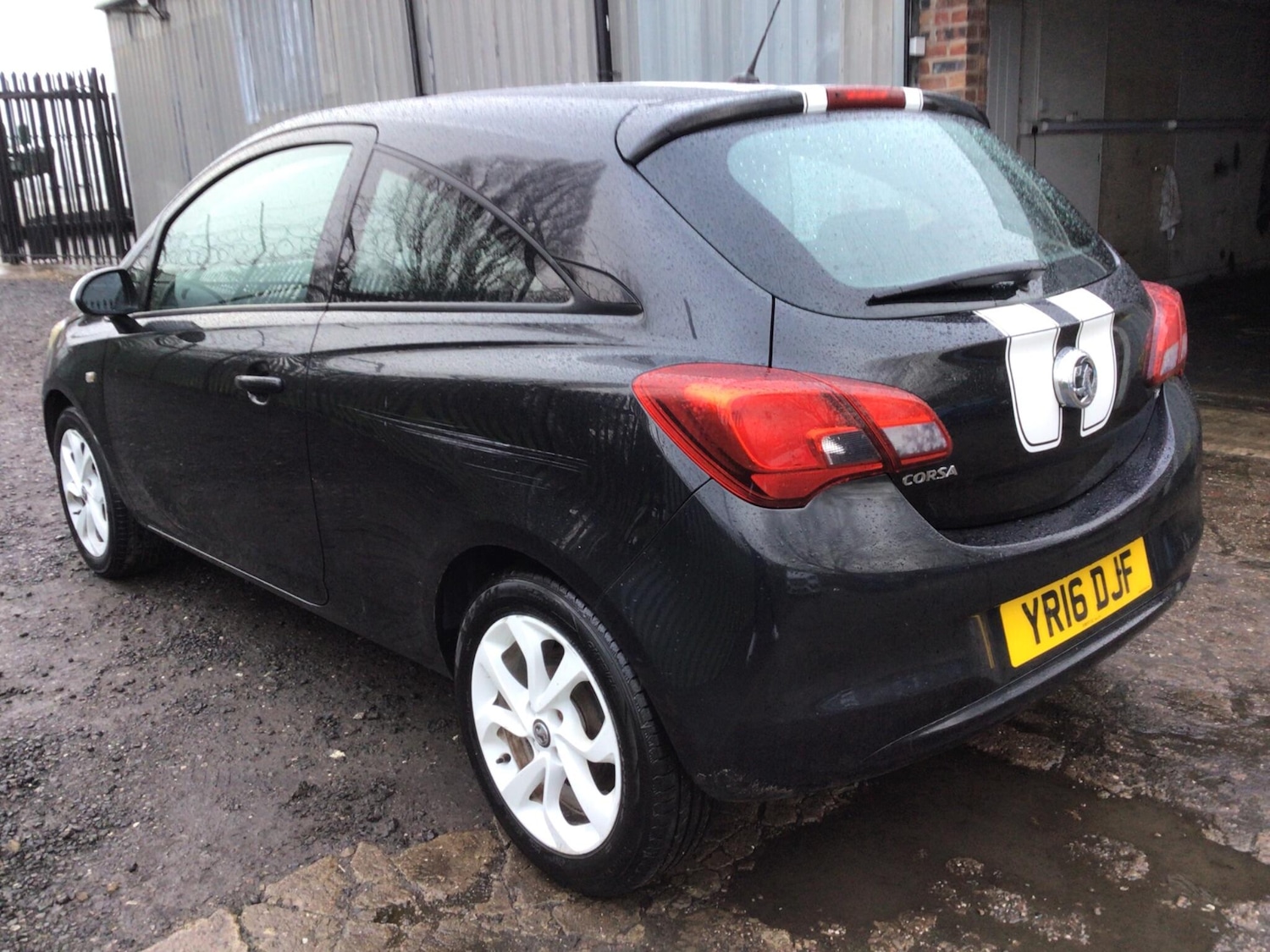 Used Vauxhall Corsa 2016 for sale - 77478609: Photo 3