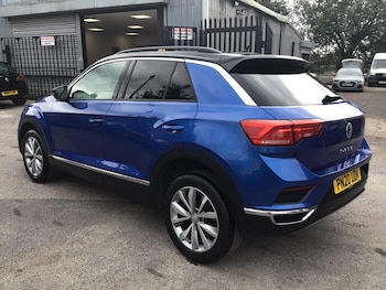 Used Volkswagen T-Roc 2020 for sale - 79324757: Photo