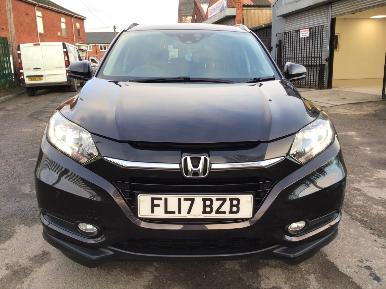 Used Honda HR-V 2017 for sale - 77290525: Photo 7