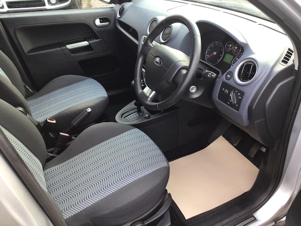 Used Ford Fusion 2010 for sale - 76283960: Photo 5