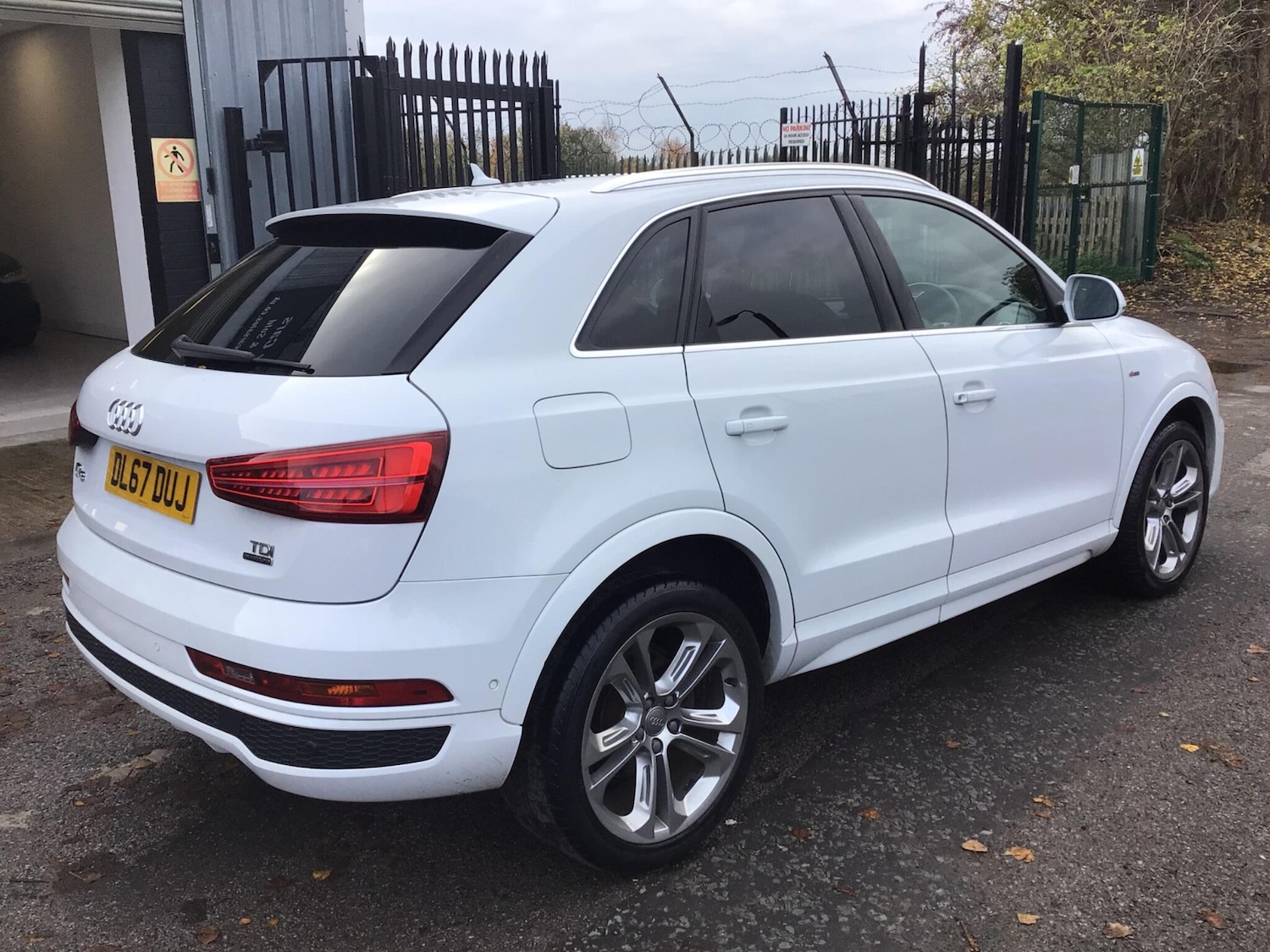 Used Audi Q3 2017 for sale - 76499016: Photo 3