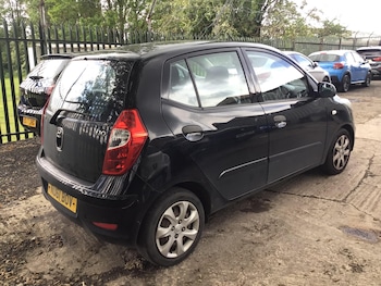 Used Hyundai i10 2011 for sale - 78573789: Photo