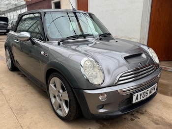 Used MINI Convertible 2005 for sale - 78471814: Photo