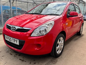 Used Hyundai i20 2010 for sale - 78471882: Photo