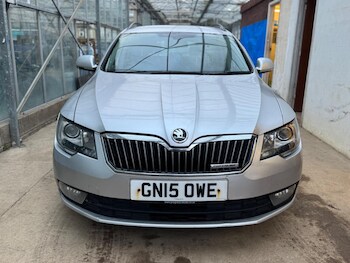 Used Skoda Superb 2015 for sale - 78430134: Photo