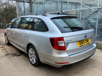 Used Skoda Superb 2015 for sale - 78430134: Photo