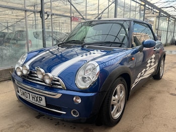 Used MINI Convertible 2007 for sale - 78429596: Photo