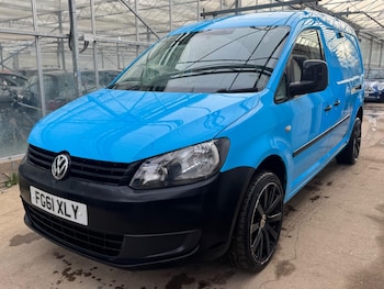 Used Volkswagen Caddy Maxi 2011 for sale - 78430172: Photo