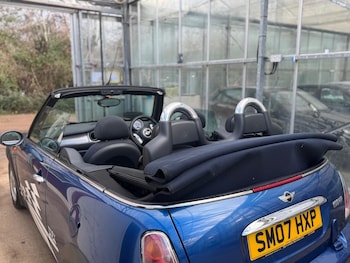 Used MINI Convertible 2007 for sale - 78471442: Photo