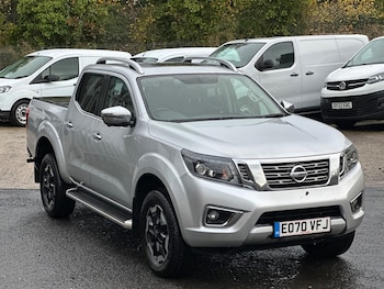 Used Nissan Navara 2020 for sale - 76466646: Photo