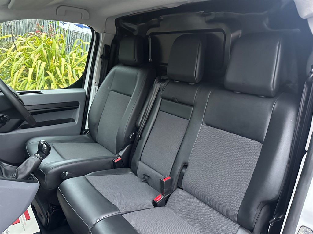 Used Citroen Dispatch 2019 for sale - 76420704: Photo 23