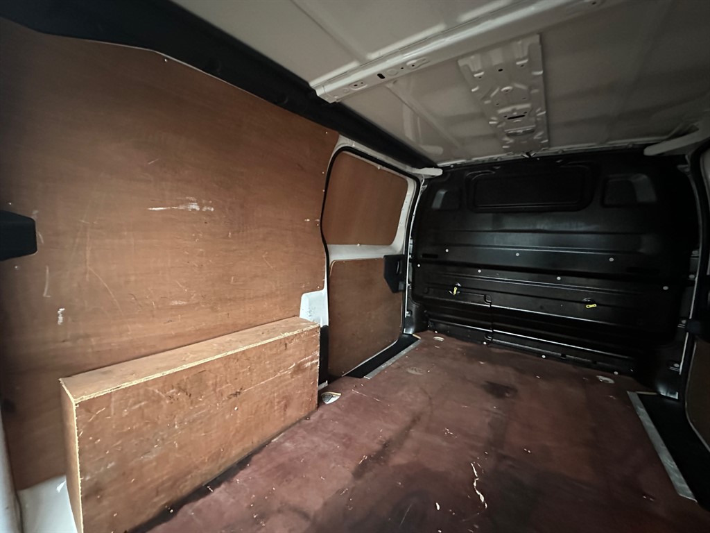 Used Citroen Dispatch 2019 for sale - 76420704: Photo 42