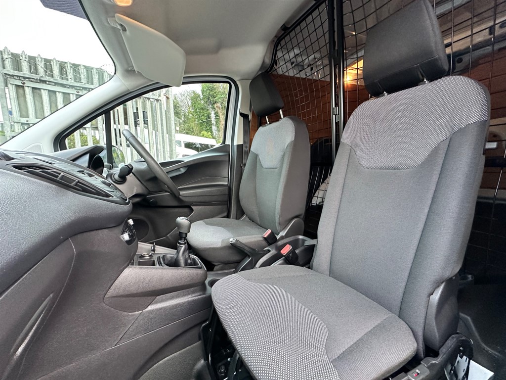 Used Ford Transit Courier 2021 for sale - 77170798: Photo 25