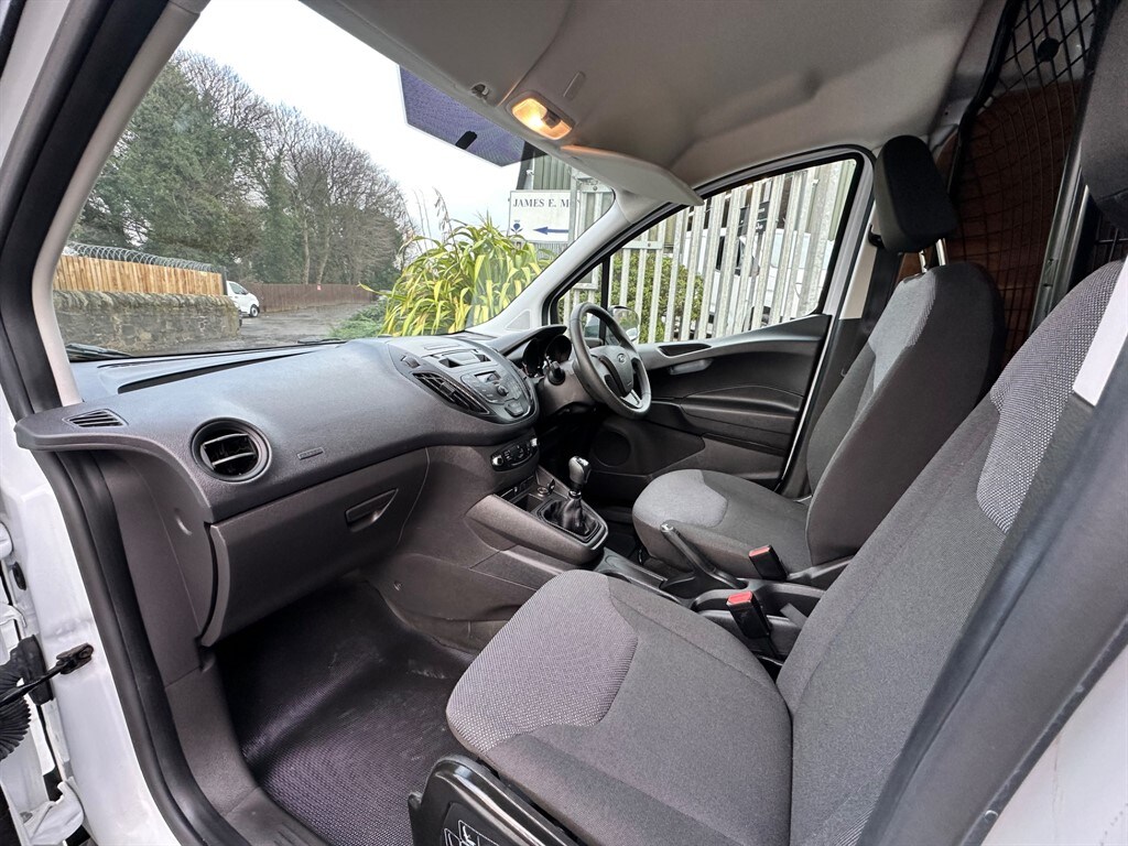 Used Ford Transit Courier 2021 for sale - 77170798: Photo 27