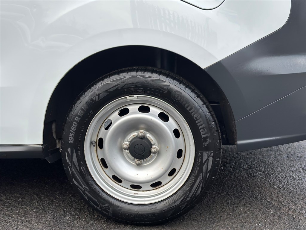 Used Ford Transit Courier 2021 for sale - 77170798: Photo 32