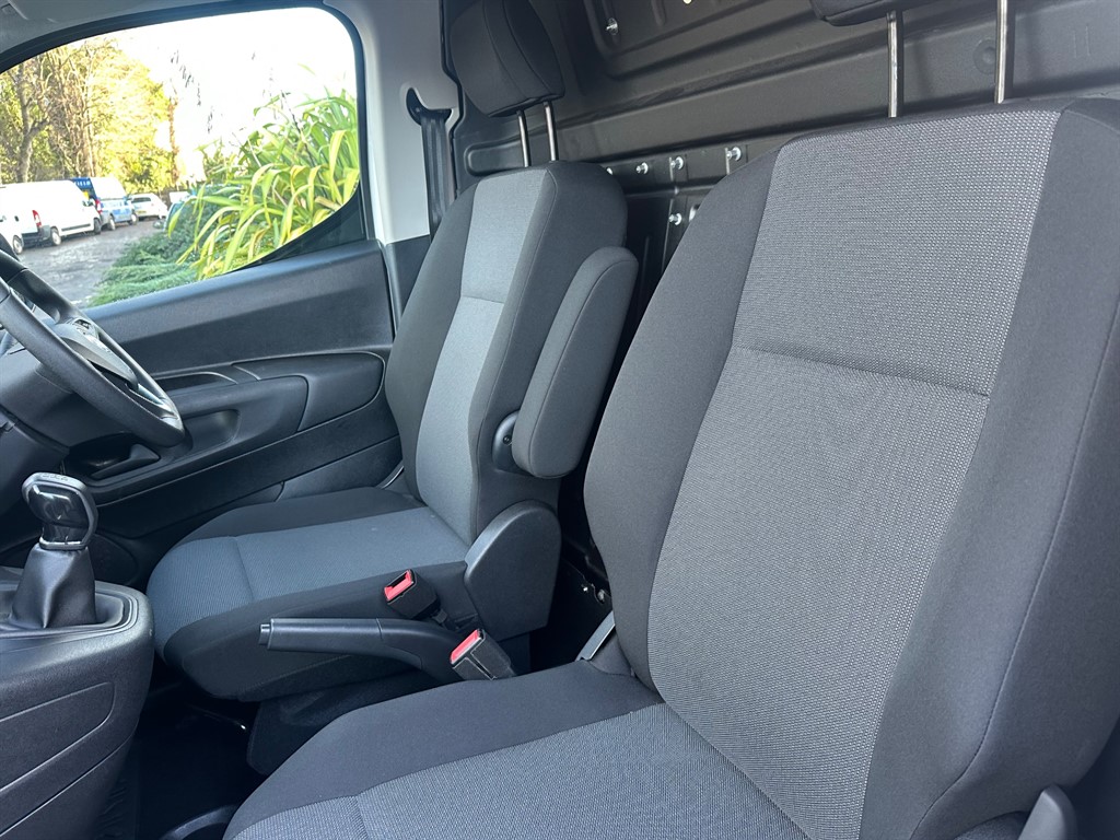 Used Vauxhall Combo 2020 for sale - 76861999: Photo 34