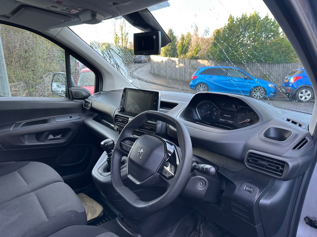 Used Peugeot Partner 2022 for sale - 76684490: Photo 9