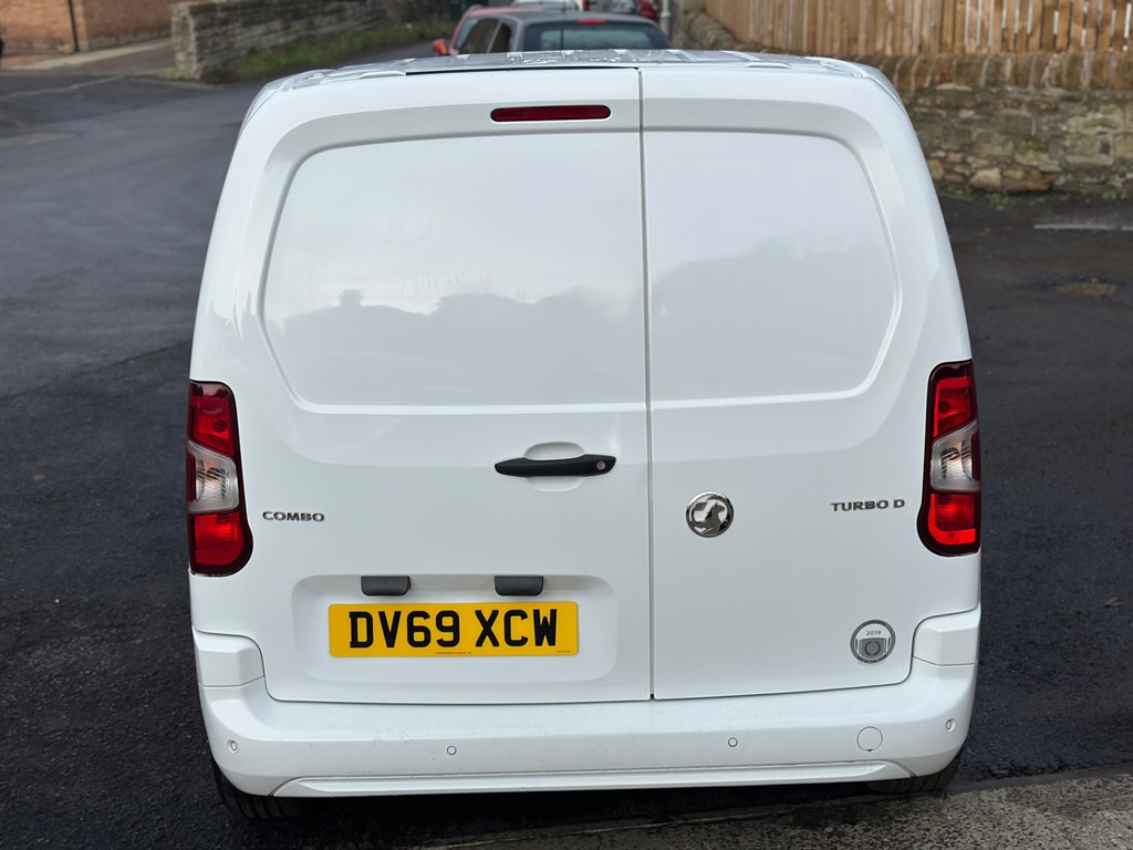 Used Vauxhall Combo 2019 for sale - 76984396: Photo 11