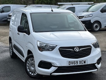 Used Vauxhall Combo 2019 for sale - 76984396: Photo