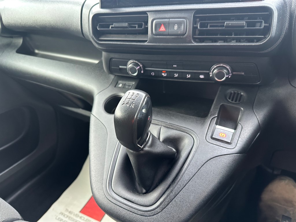 Used Vauxhall Combo 2019 for sale - 76984396: Photo 20