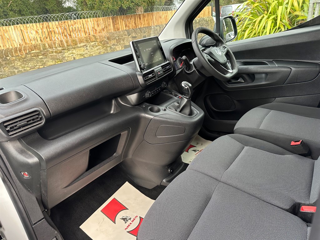 Used Vauxhall Combo 2019 for sale - 76984396: Photo 24
