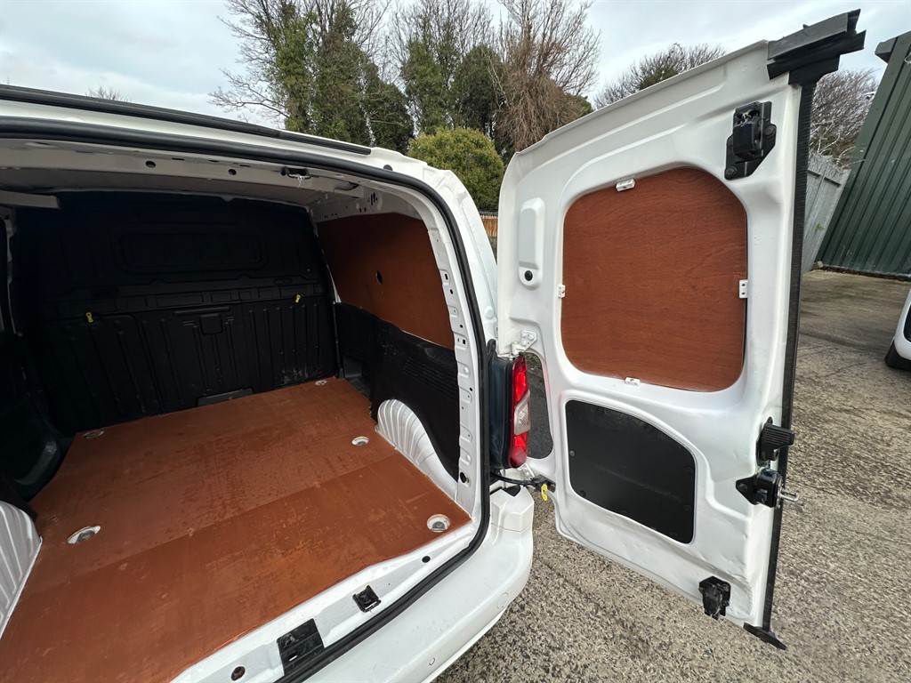 Used Vauxhall Combo 2019 for sale - 76984396: Photo 34