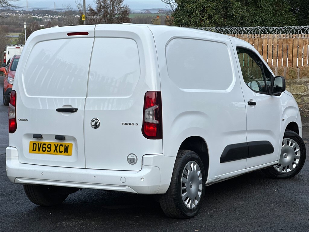 Used Vauxhall Combo 2019 for sale - 76984396: Photo 4