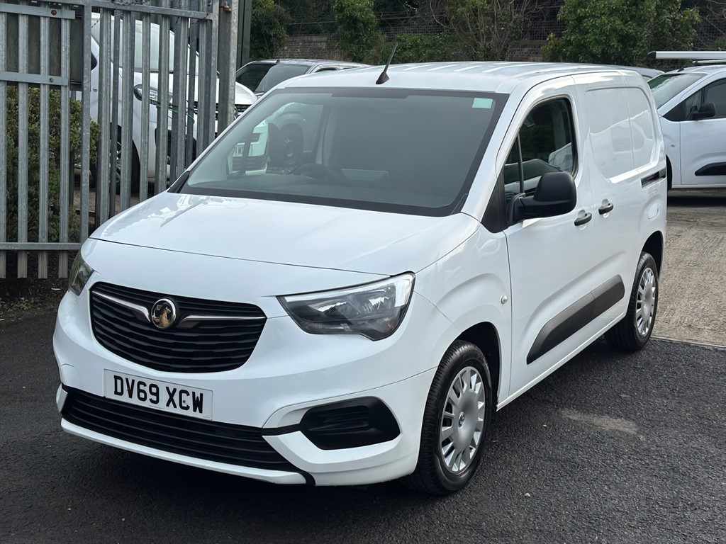 Used Vauxhall Combo 2019 for sale - 76984396: Photo 8