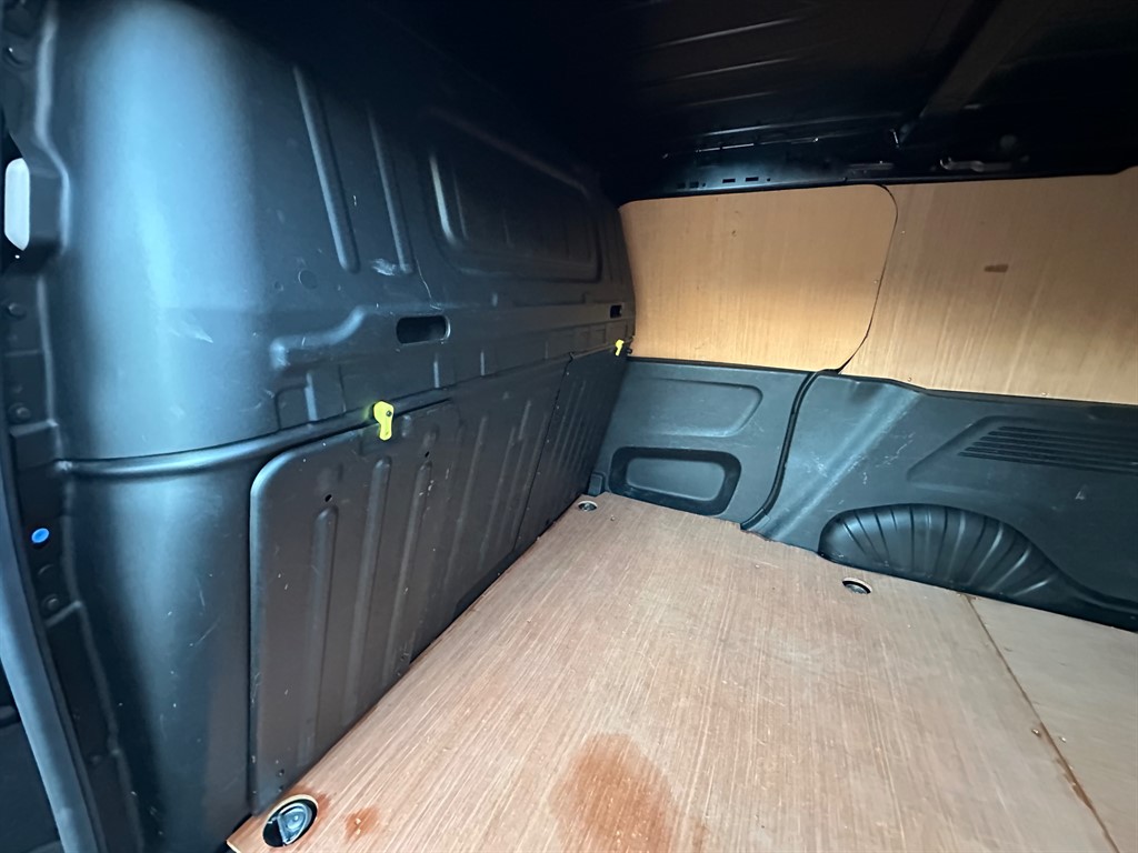 Used Peugeot Partner 2022 for sale - 76628483: Photo 27