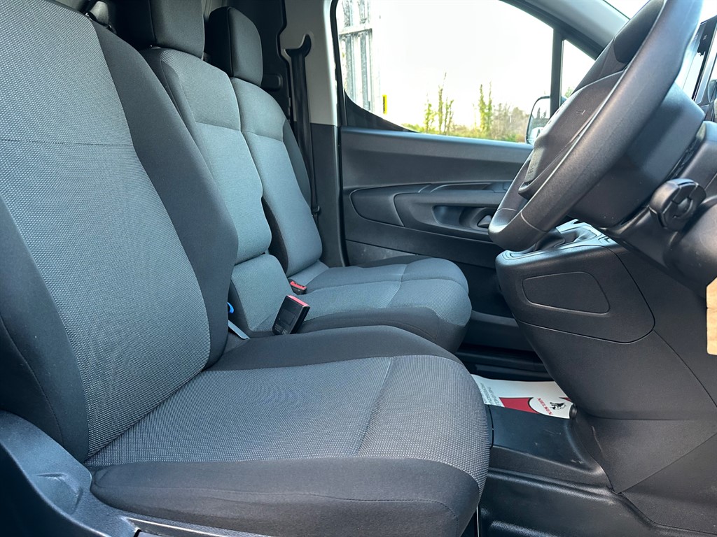Used Peugeot Partner 2022 for sale - 76628483: Photo 42