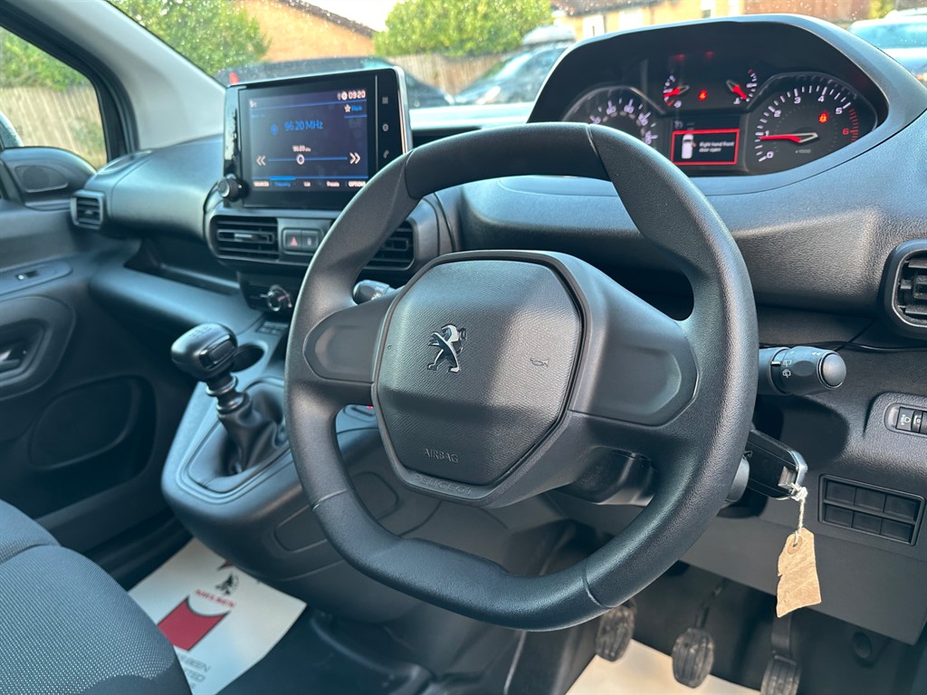 Used Peugeot Partner 2022 for sale - 76628483: Photo 44