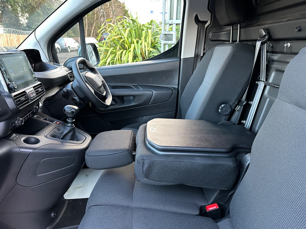 Used Peugeot Partner 2022 for sale - 76628483: Photo 60