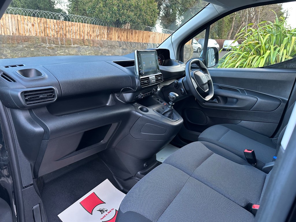 Used Peugeot Partner 2022 for sale - 76628483: Photo 61