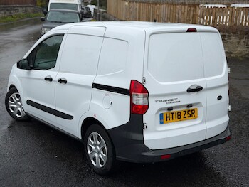 Used Ford Transit Courier 2018 for sale - 78239866: Photo