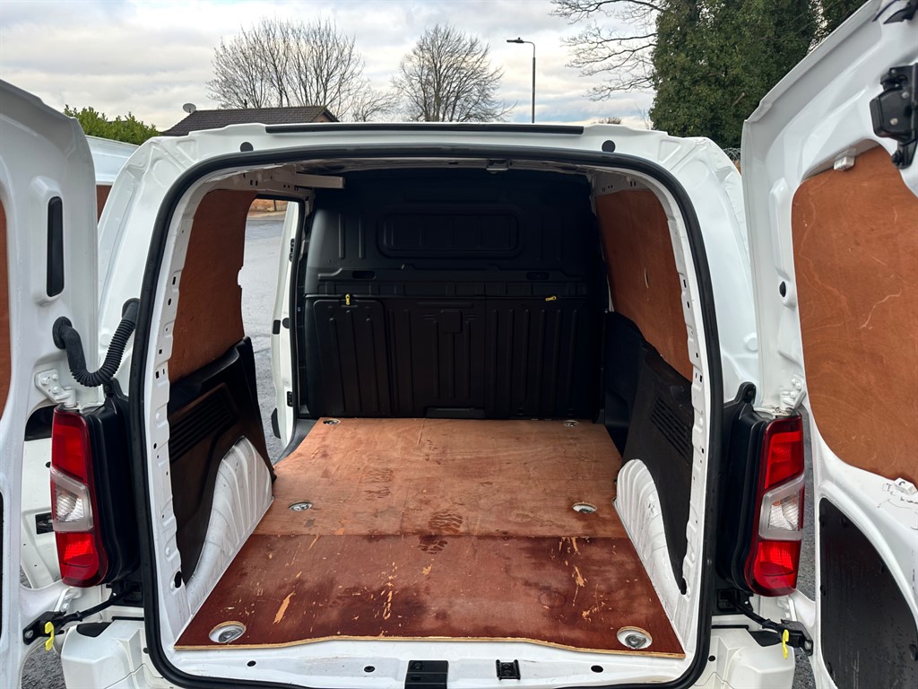 Used Vauxhall Combo 2022 for sale - 77274650: Photo 15