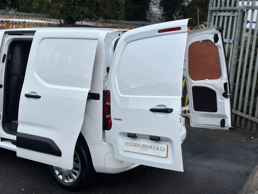 Used Vauxhall Combo 2022 for sale - 77274650: Photo 18