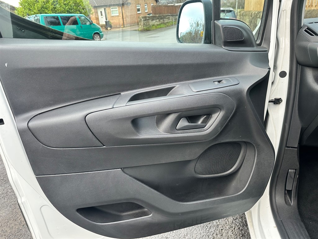 Used Vauxhall Combo 2022 for sale - 77274650: Photo 33