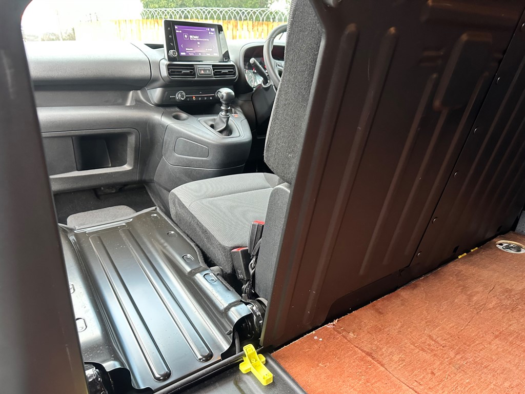 Used Vauxhall Combo 2022 for sale - 77274650: Photo 37