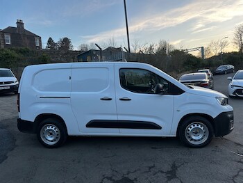 Used Peugeot Partner 2020 for sale - 77679139: Photo