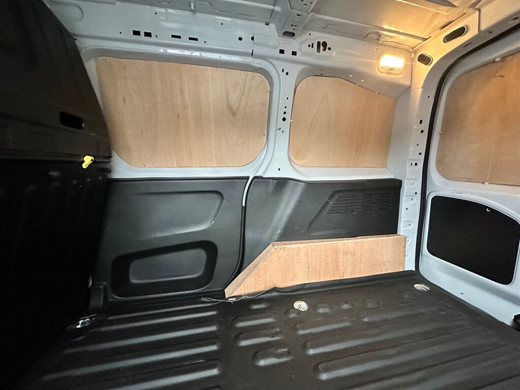 Used Peugeot Partner 2022 for sale - 77281350: Photo 26