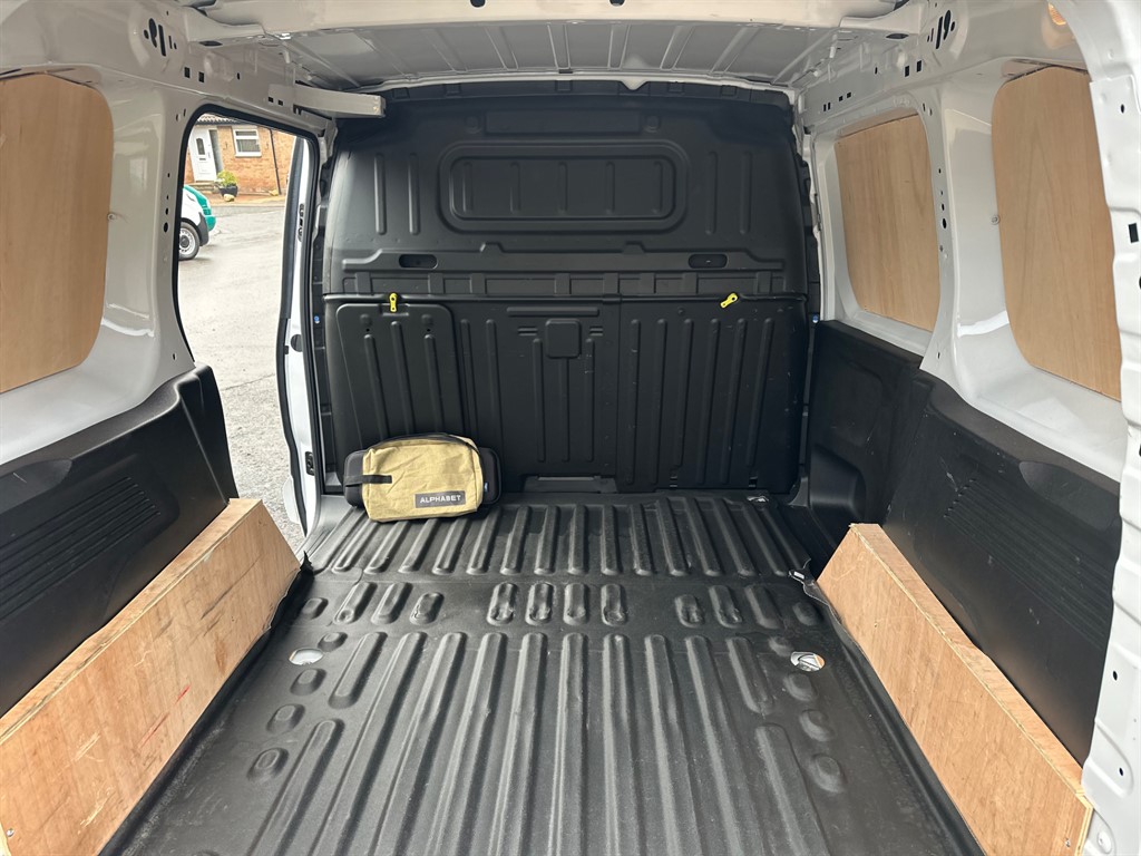 Used Peugeot Partner 2022 for sale - 77281350: Photo 29