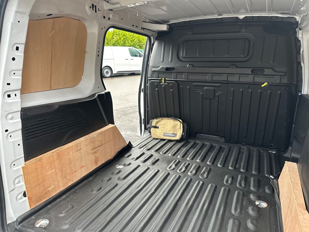 Used Peugeot Partner 2022 for sale - 77281350: Photo 30