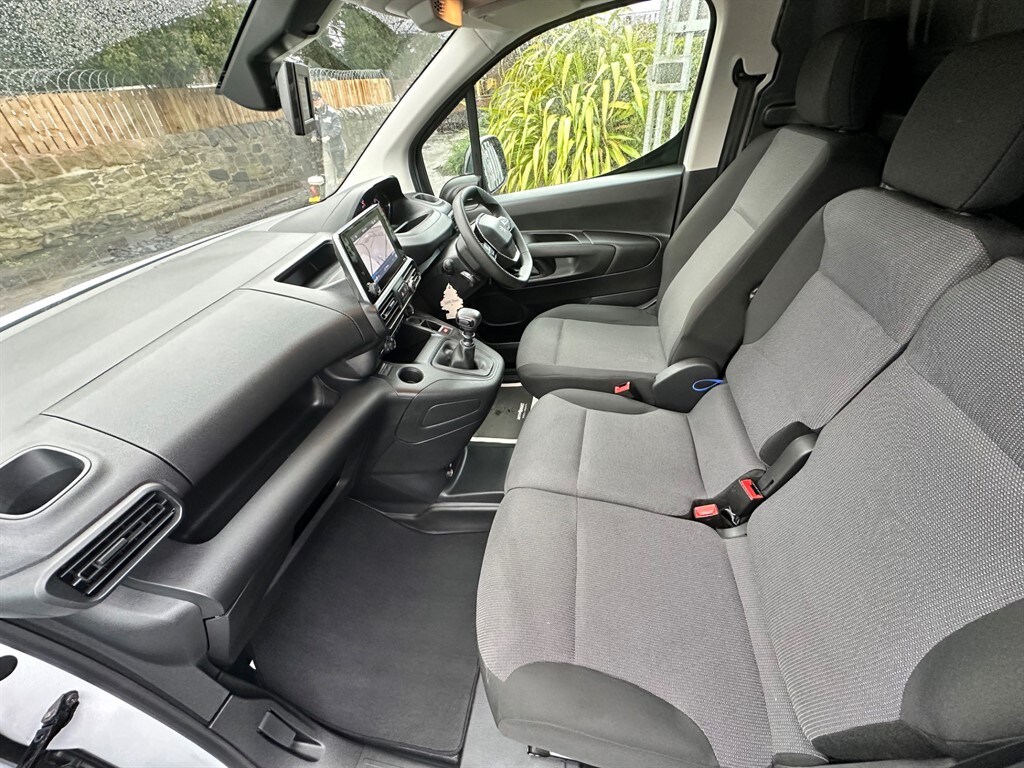 Used Peugeot Partner 2022 for sale - 77281350: Photo 43