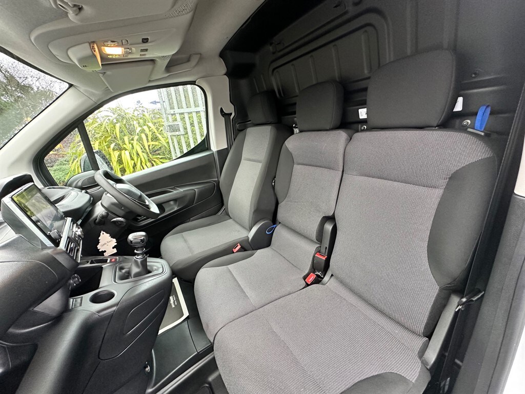 Used Peugeot Partner 2022 for sale - 77281350: Photo 44