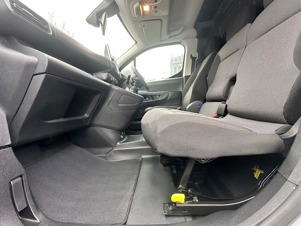 Used Peugeot Partner 2022 for sale - 77281350: Photo 47