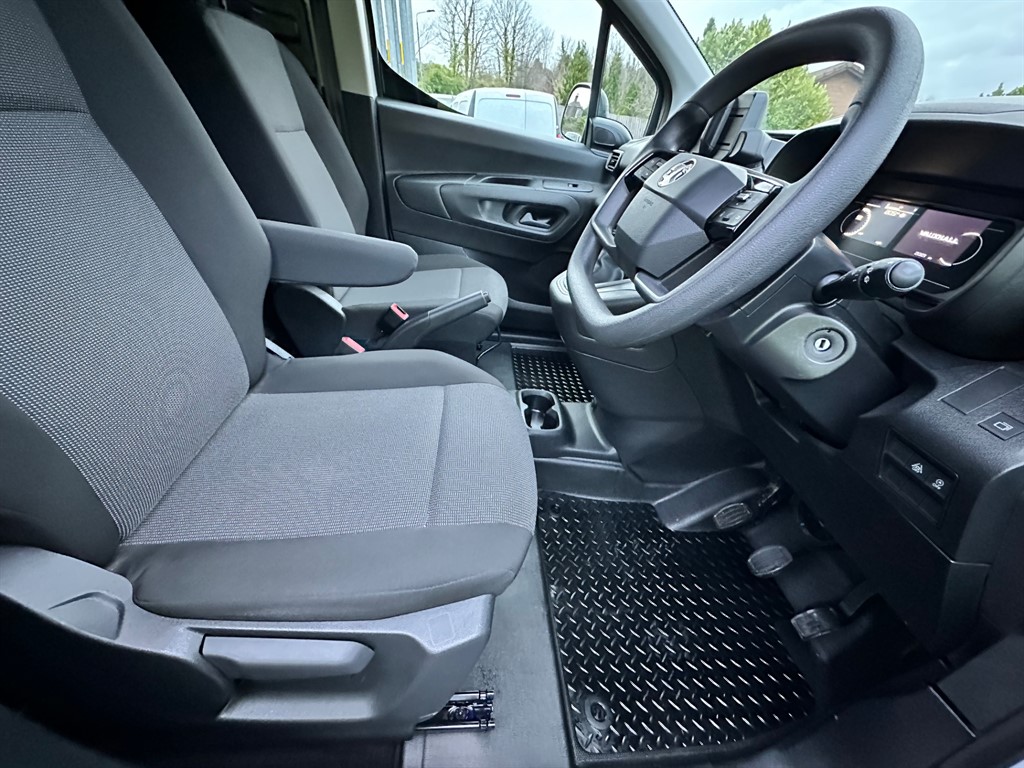 Used Vauxhall Combo 2025 for sale - 77261966: Photo 37