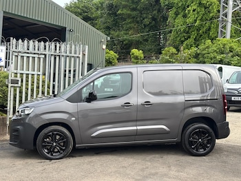 Used Citroen Berlingo 2023 for sale - 76420717: Photo